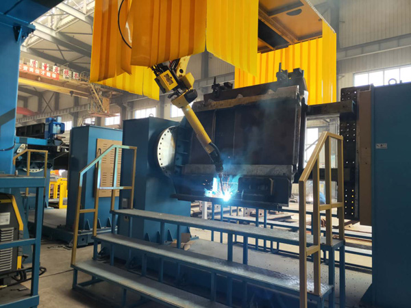 中部槽齒軌座、立板、彎板焊接機(jī)器人工作站