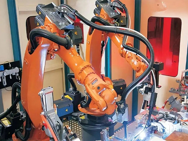 焊接機(jī)器人的操作流程介紹